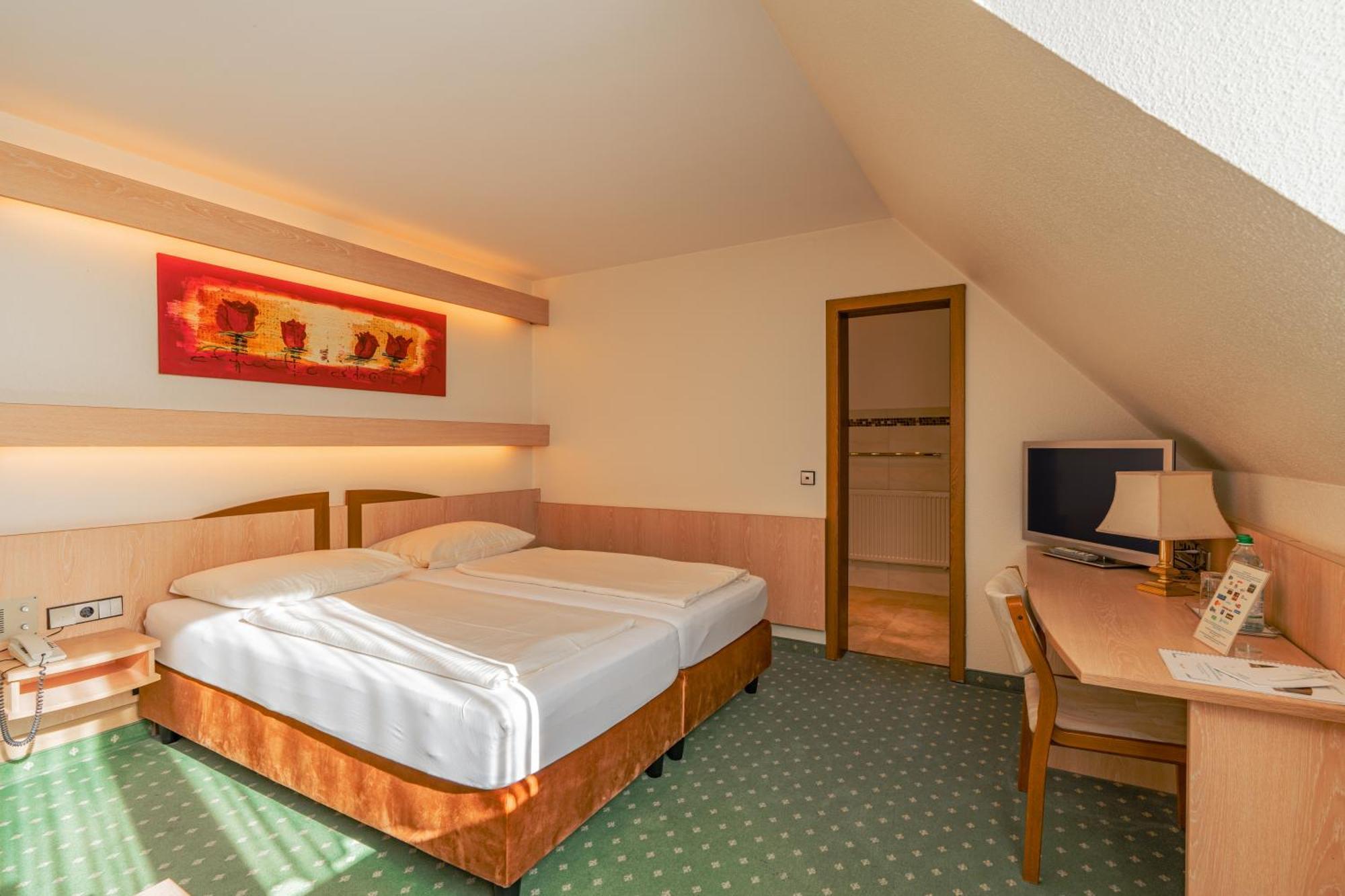 Parkhotel Crombach Rosenheim Zimmer foto